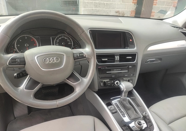 Audi Q5 cena 65000 przebieg: 272562, rok produkcji 2014 z Gąbin małe 121